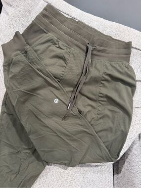 Lululemon